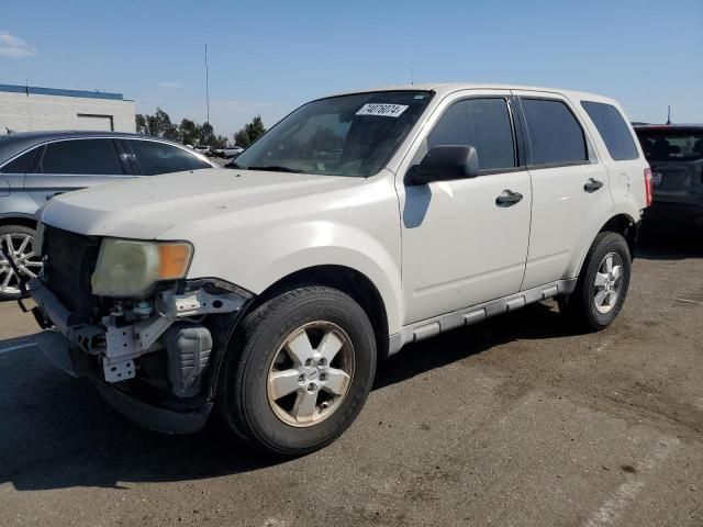 2010 Ford Escape XLS