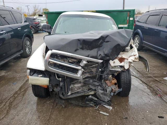 2003 Dodge Dakota SLT