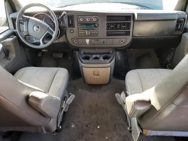 2010 GMC Savana G1500 LS