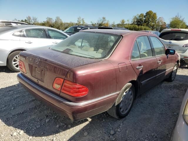 1998 Mercedes-Benz E 320