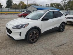 Salvage cars for sale from Copart Wichita, KS: 2022 Ford Escape SE