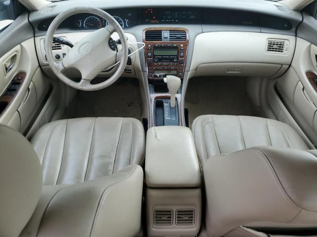 2000 Toyota Avalon XL