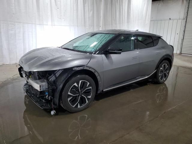 2023 KIA EV6 Light