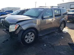 Salvage cars for sale at Chicago Heights, IL auction: 2005 Nissan Pathfinder LE