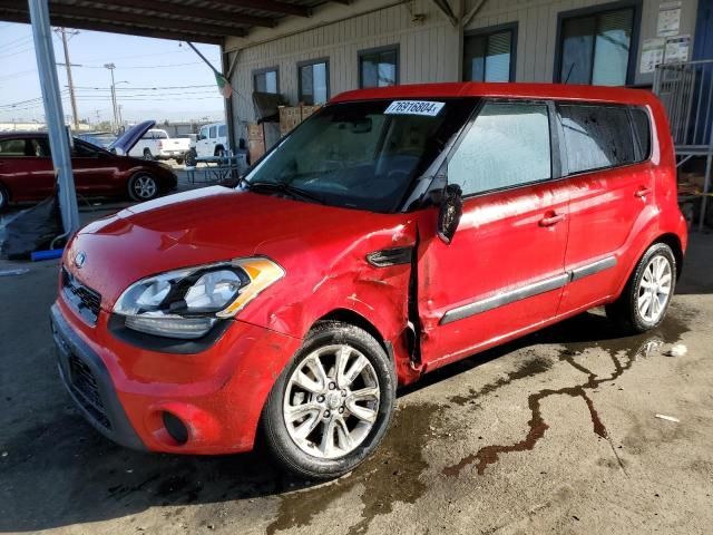 2013 KIA Soul +