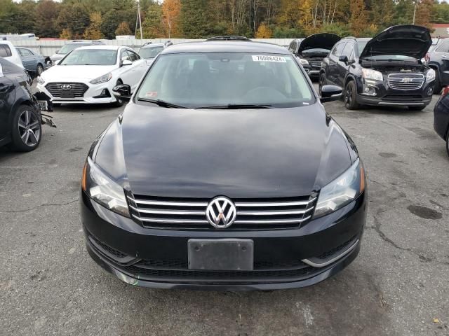 2013 Volkswagen Passat S