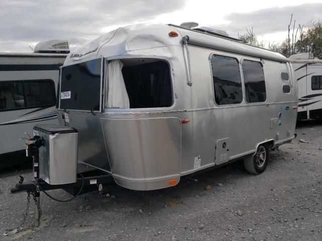 2024 Airstream Caravel