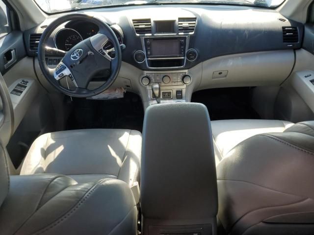 2013 Toyota Highlander Base