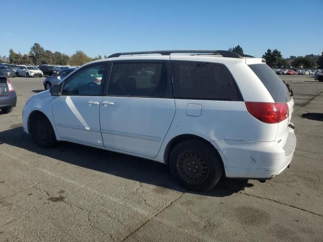 2008 Toyota Sienna CE