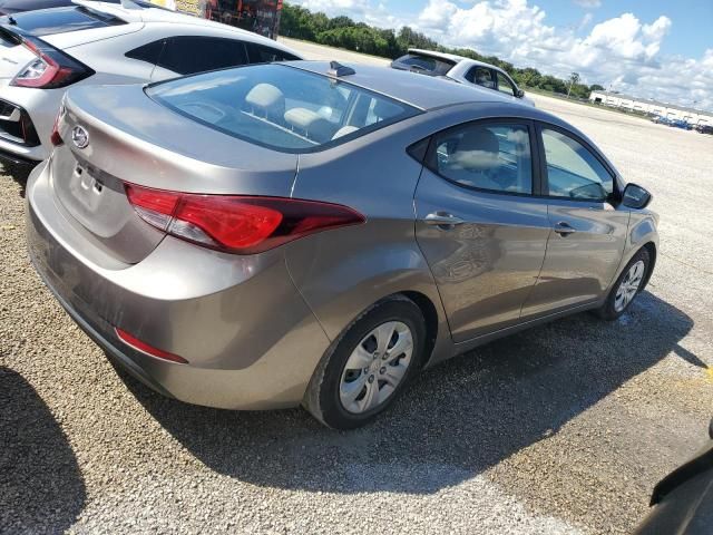 2016 Hyundai Elantra SE