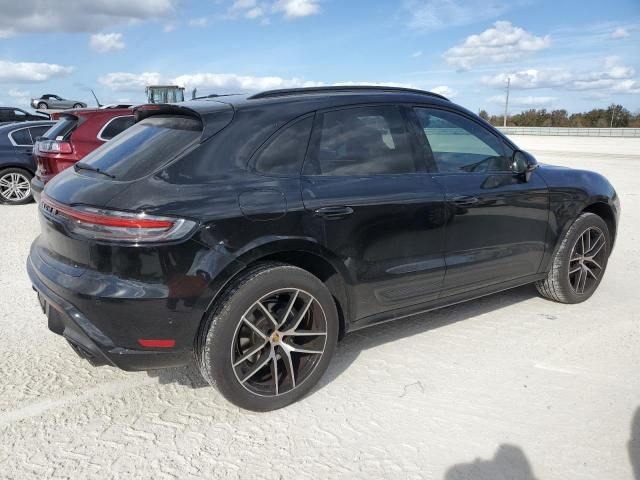 2023 Porsche Macan Base