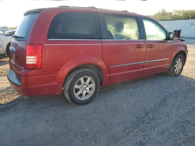 2010 Chrysler Town & Country Touring