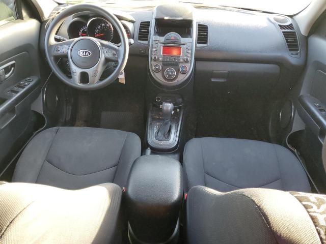 2011 KIA Soul +