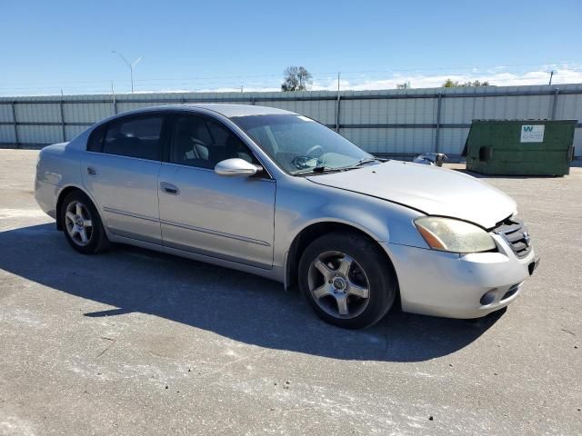 2004 Nissan Altima Base