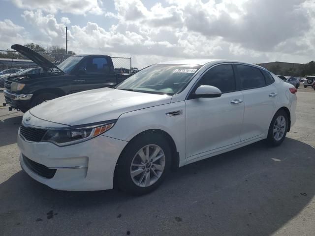 2016 KIA Optima LX