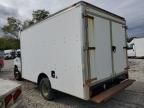 2012 Ford Econoline E350 Super Duty Cutaway Van