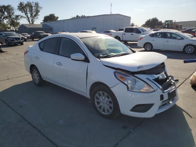 2015 Nissan Versa S