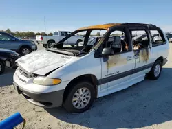 Salvage cars for sale at Antelope, CA auction: 2000 Dodge Grand Caravan SE