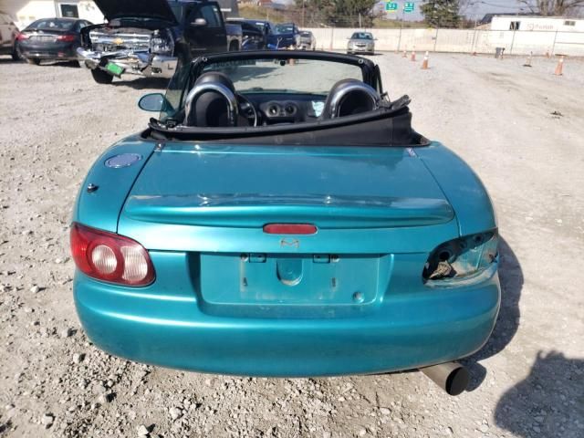 2003 Mazda MX-5 Miata Base