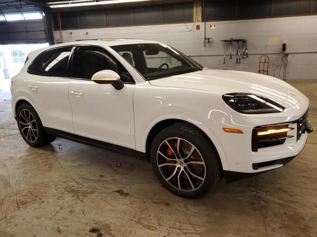 2024 Porsche Cayenne S