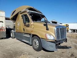 Salvage trucks for sale at Wichita, KS auction: 2018 Freightliner Cascadia 125