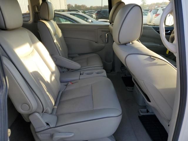 2015 Nissan Quest S