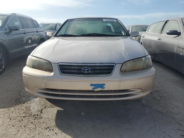 2000 Toyota Camry CE