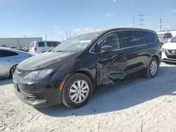 Chrysler Voyager l Vehiculos salvage en venta: 2020 Chrysler Voyager L