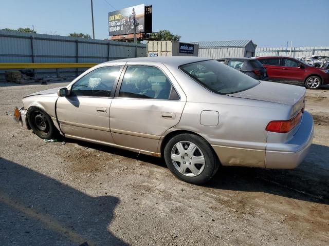 2000 Toyota Camry LE