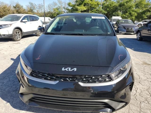 2023 KIA Forte LX