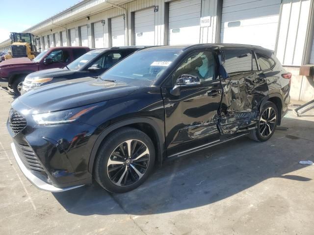 2021 Toyota Highlander XSE