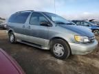 2000 Toyota Sienna LE