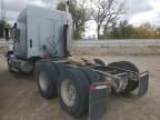 2005 Freightliner Conventional Columbia