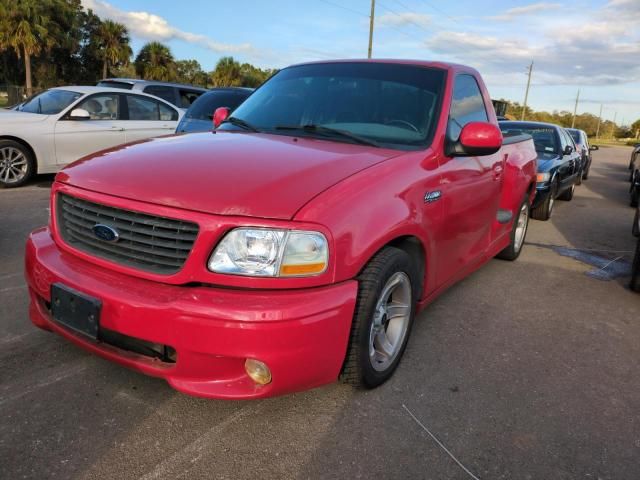 2000 Ford F150 SVT Lightning