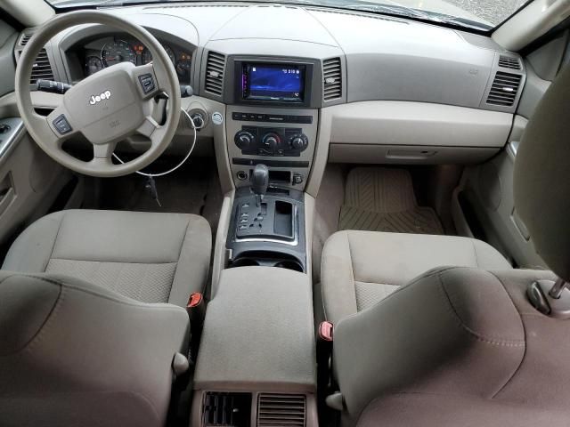 2005 Jeep Grand Cherokee Laredo