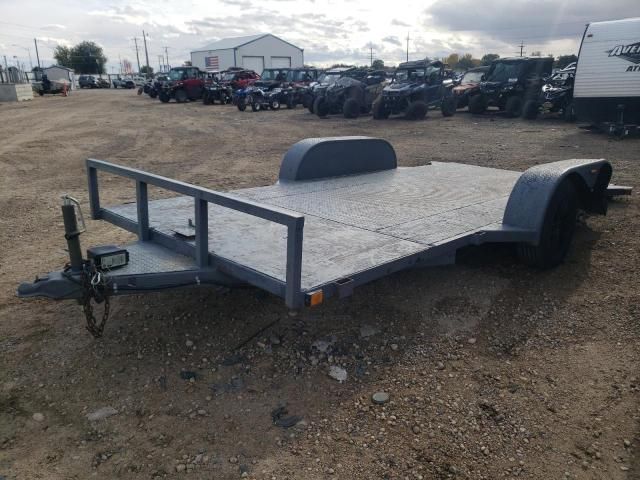 2005 Arrow Flat BED