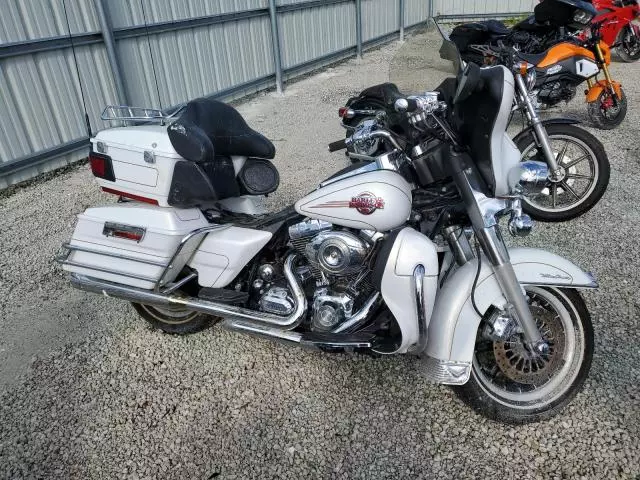 2007 Harley-Davidson Flhtcui