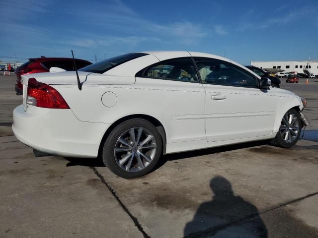 2011 Volvo C70 T5