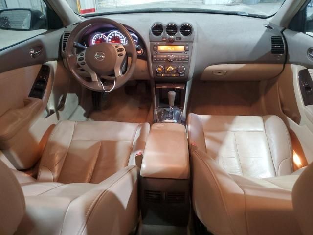 2010 Nissan Altima Base