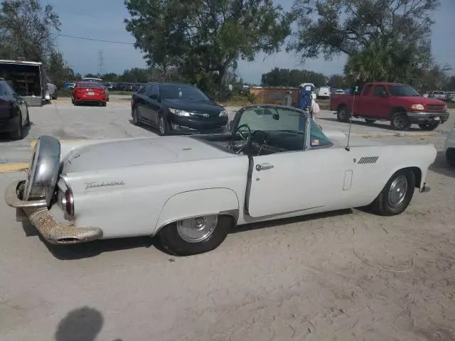 1956 Ford Thunderbird