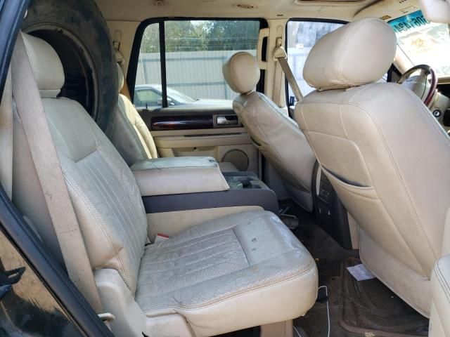 2004 Lincoln Navigator