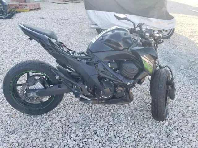 2016 Kawasaki ZR800 B