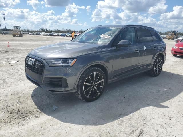 2022 Audi Q7 Premium Plus