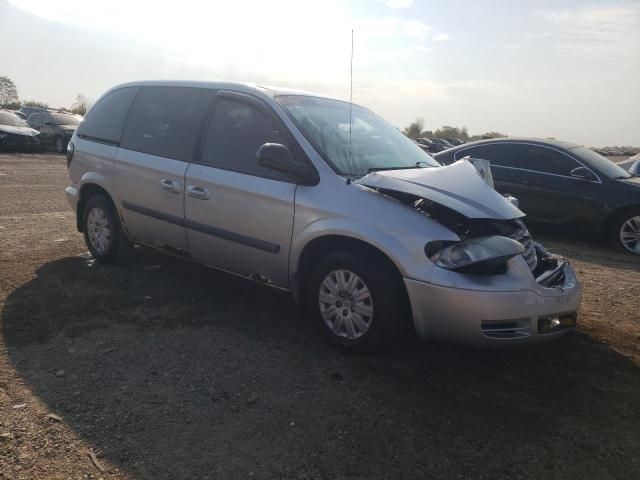 2007 Chrysler Town & Country LX