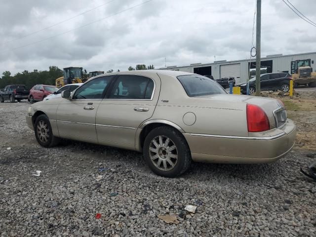 2007 Lincoln Town Car Signature Limited