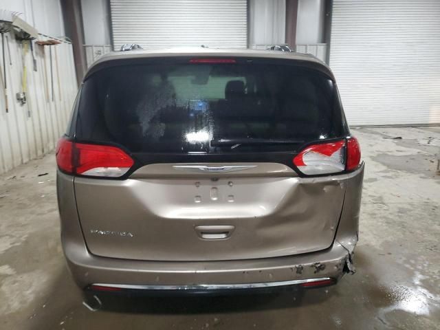 2017 Chrysler Pacifica Touring L Plus