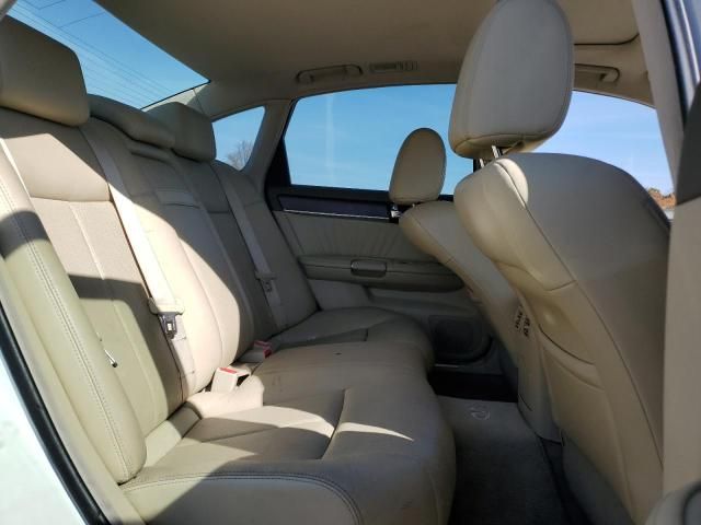 2010 Infiniti M35 Base