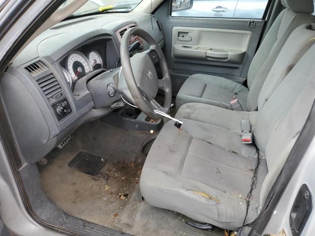 2005 Dodge Dakota SLT