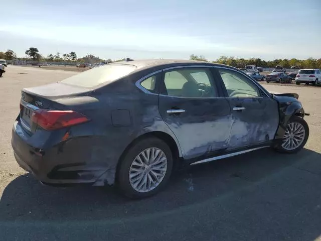 2015 Infiniti Q70 3.7