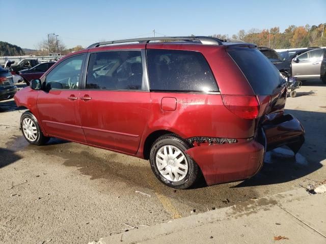 2005 Toyota Sienna CE